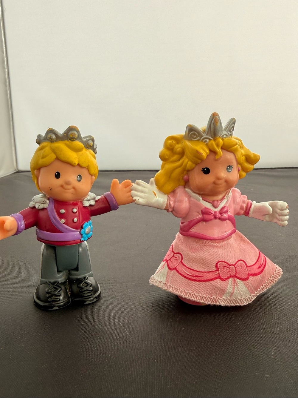 Fisher Price Little People Bendable Poseable Pink Prince & Princess Figures